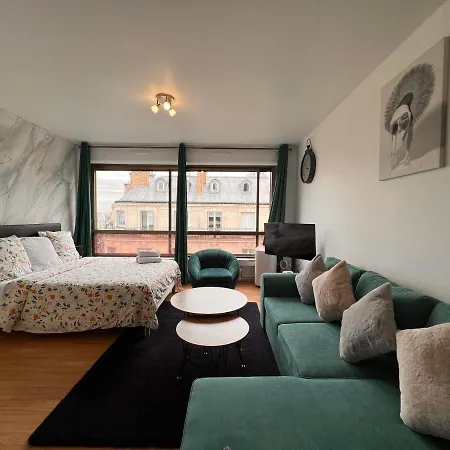 Appartement Champs-elysées - Hala Paris